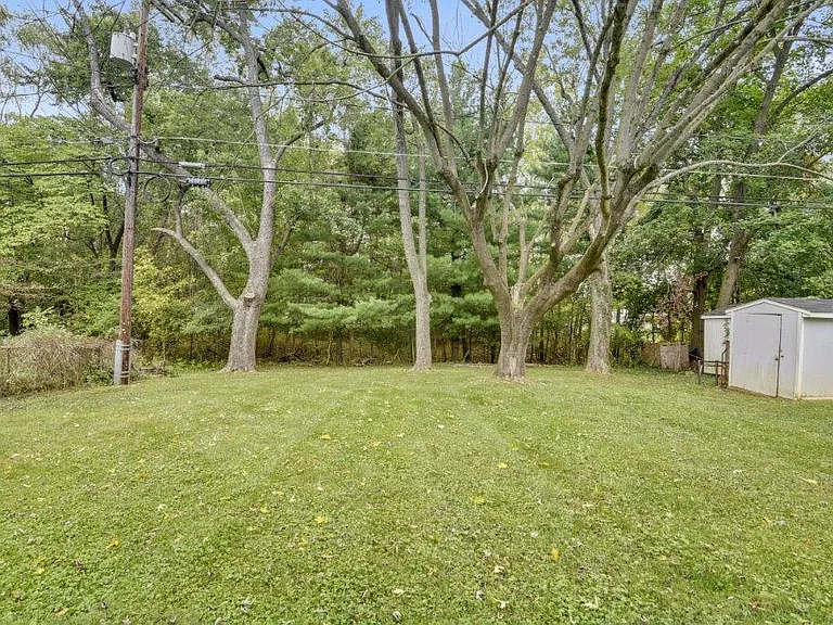 128 Greenmeadow Dr — Photo 17