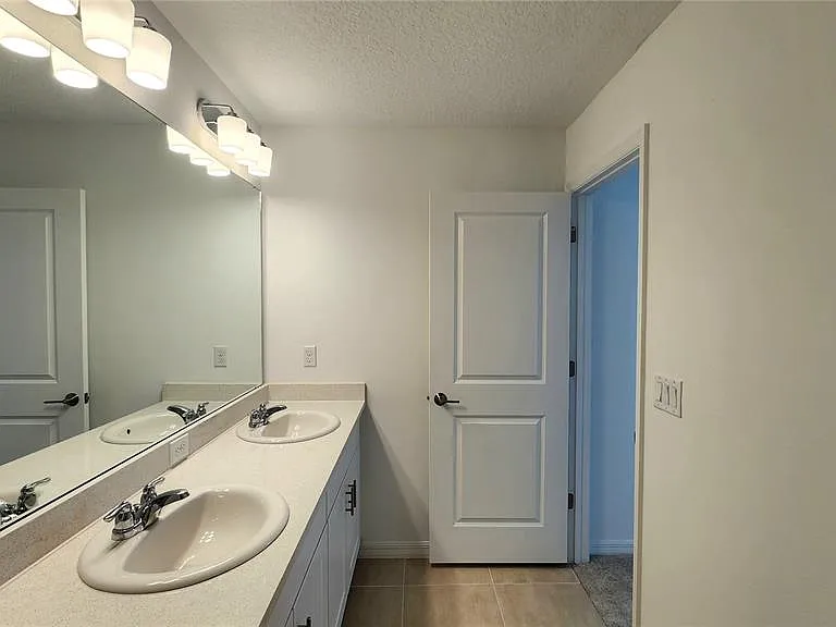 16656 Bergamo Pl — Photo 32
