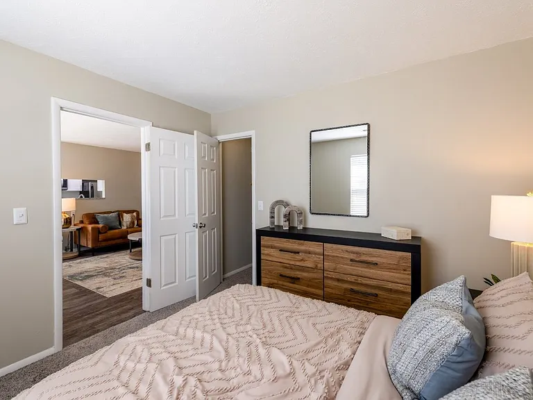 Mad River Apartment Homes — Photo 9