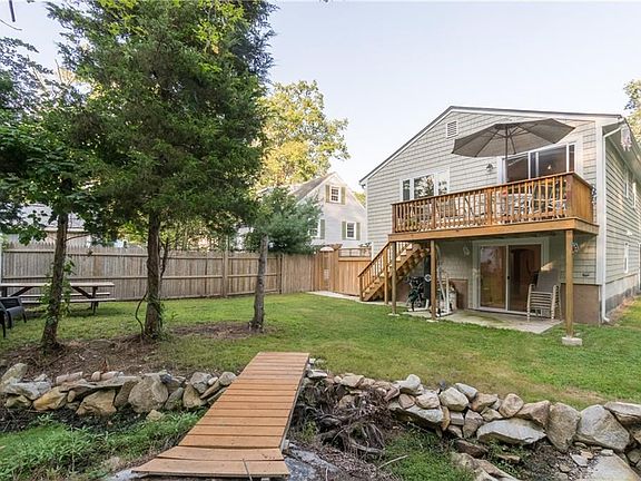 3rd image of 27 Diana Ave