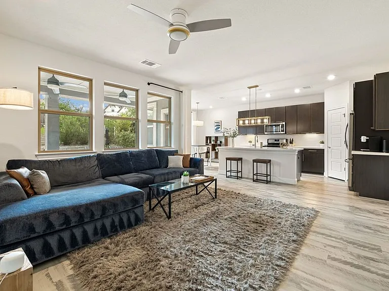 5500 La Canada Way — Photo 15