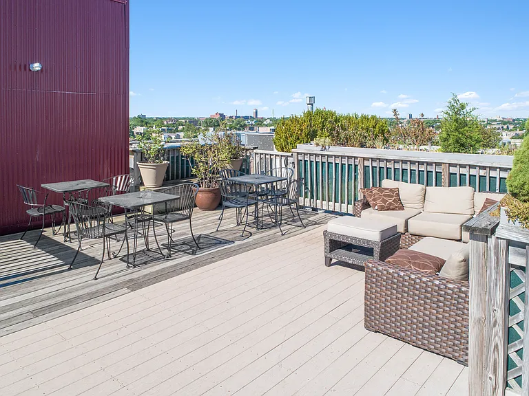 2620 Lofts — Photo 36