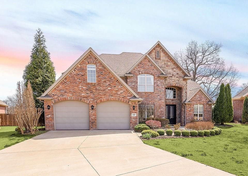 1st image of 5517 S Chadwick Dr