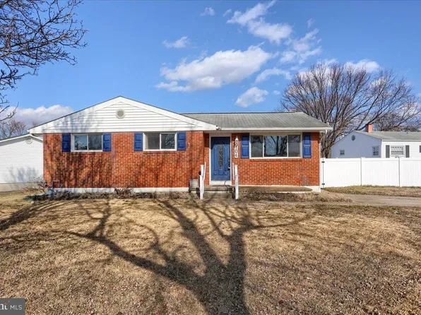 104 Cedarcliff Ct, Glen Burnie, MD 21060