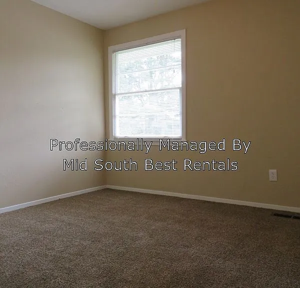 4276 Kimball Ave — Photo 2