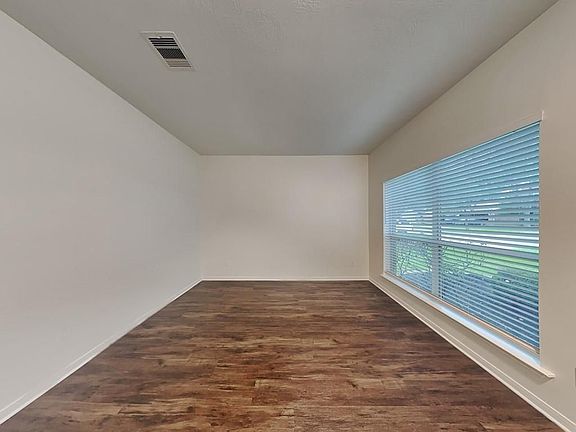 4th image of 25823 Chapman Falls Dr