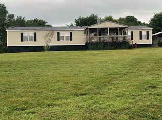 927 N Main St, South West City, MO 64863