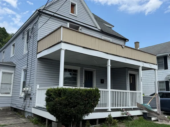 307 E Franklin St, Endicott, NY 13760