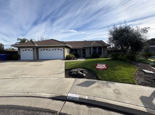 540 W Birch Ct, Hanford, CA 93230