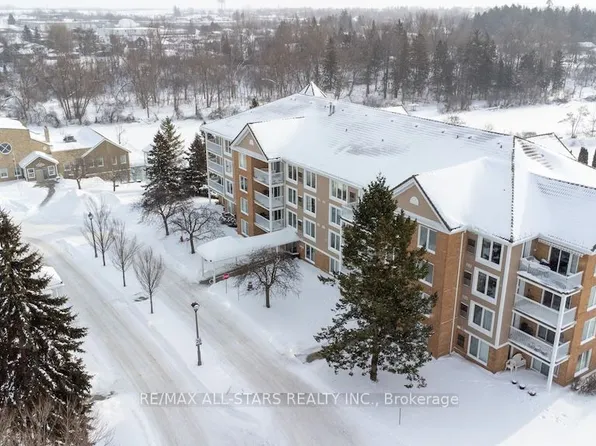 50 Rivermill Blvd #408, Kawartha Lakes, ON K9V 6C1
