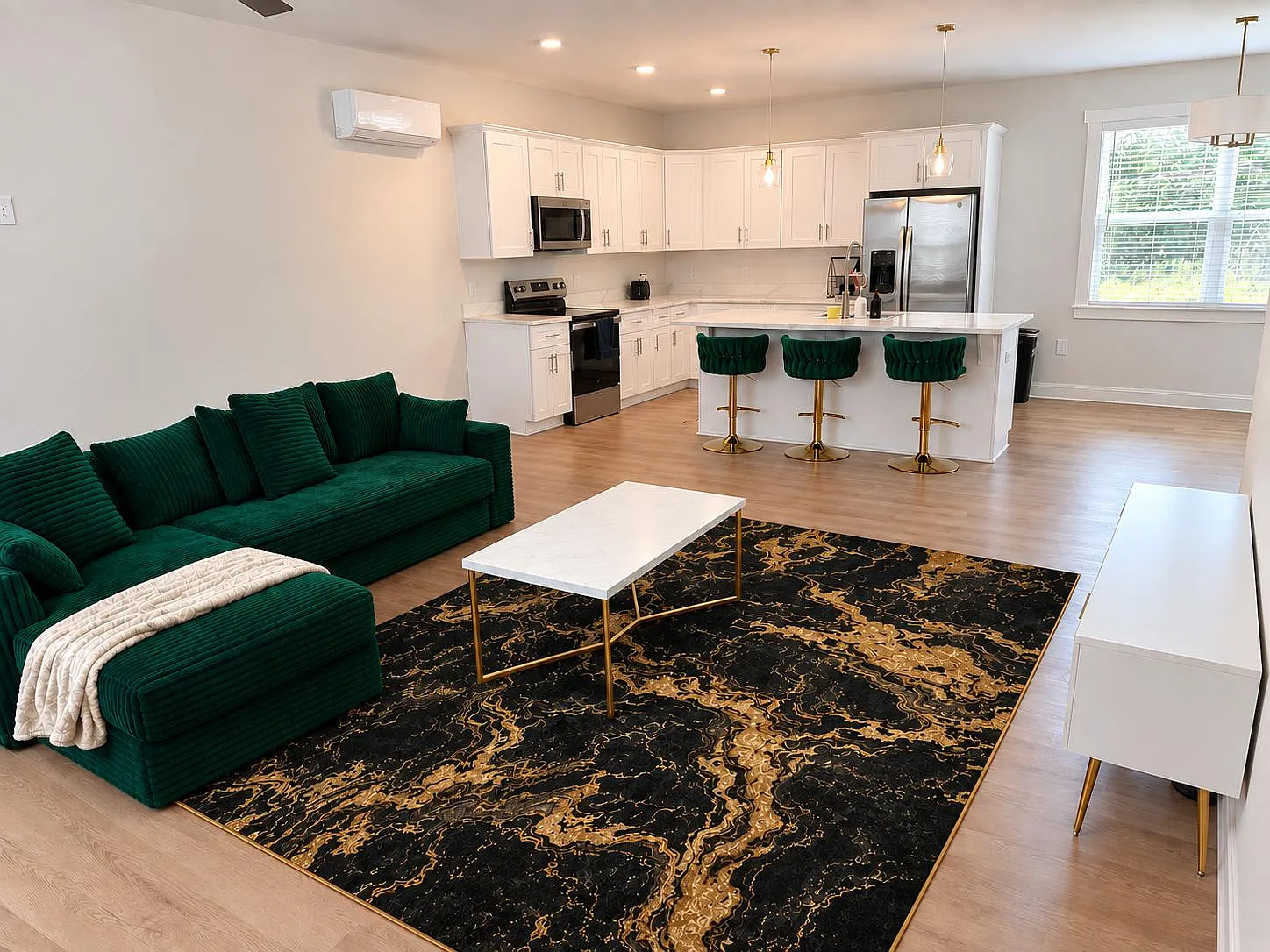4 bed, 2.5 bath, 1834 sqft, $1,282 — Photo 4
