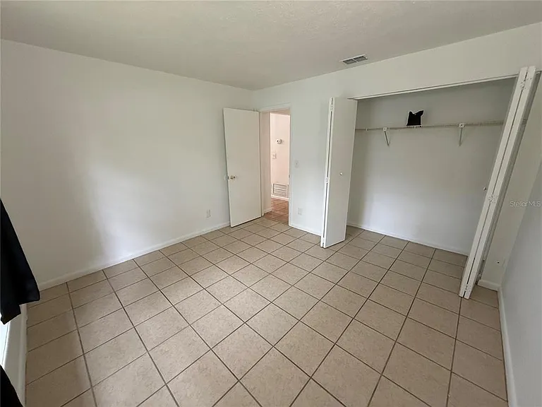 2710 NE 23rd Ave — Photo 14