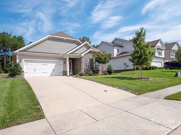 2nd image of 10911 Sparkle Creek Dr #127