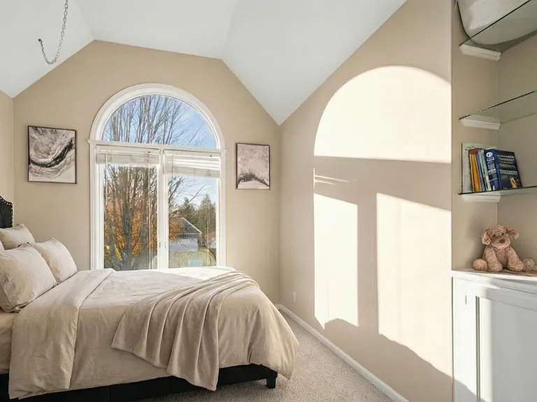 142 N Dixon Dr — Photo 27