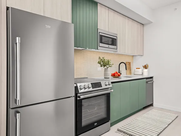 138 Bruckner Boulevard 10043 image 1 of 47