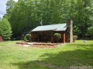 87 Floyd Hicks Ln, Elk Park, NC 28622