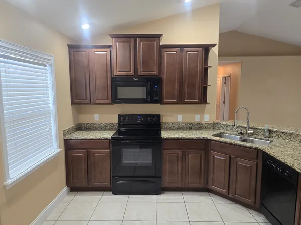 1718 Belmont Ave #1, Eustis, FL 32726