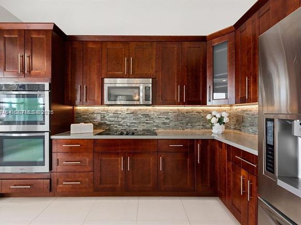 1st image of 4962 SW 173rd Ave #0