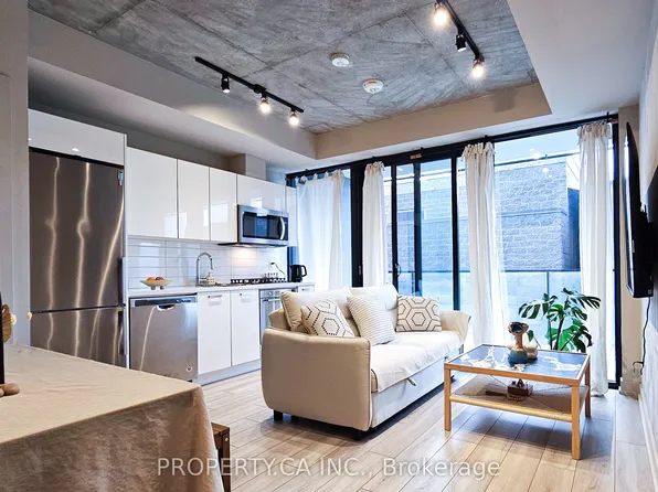 458 Richmond St W, Toronto, ON