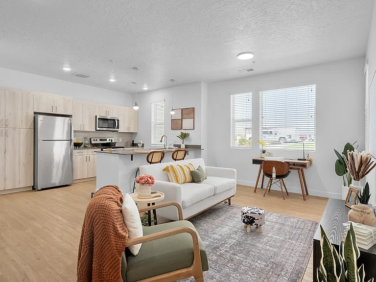 The Kelton Apartments — Photo 8