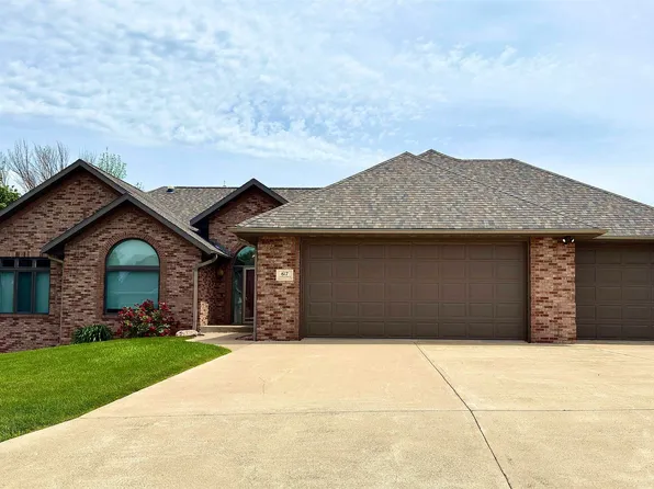 617 Country Club St, Remsen, IA 51050