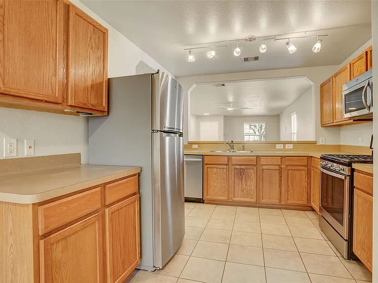 822 Crabapple Way — Photo 7