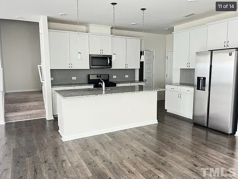 1409 Chipping Dr — Photo 4