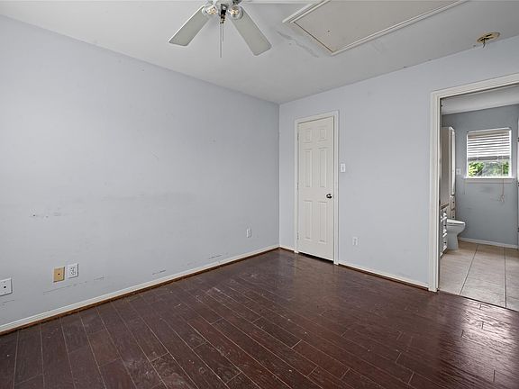 3rd image of 2142 Sul Ross St #A