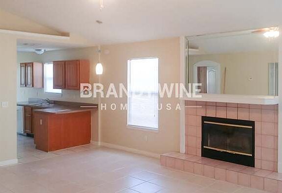 4th image of 6933 Huntington Woods Cir W