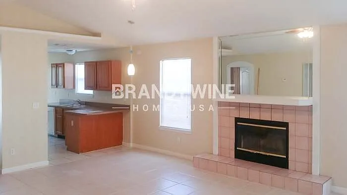6933 Huntington Woods Cir W — Photo 3