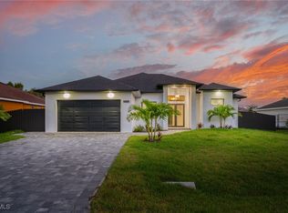 2216 SW 3rd Ter, Cape Coral, FL 33991