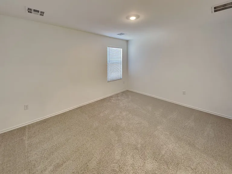 3909 Dutch Ln — Photo 11