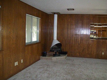 2nd image of 1001 NW 8th Ave