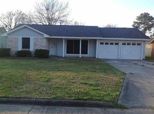 8055 Homer Dr, Beaumont, TX 77708