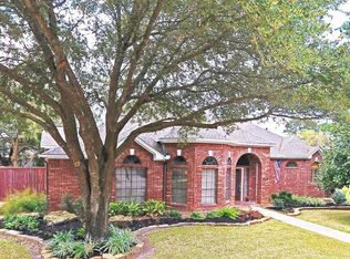 175 April Wind Dr E, Montgomery, TX 77356