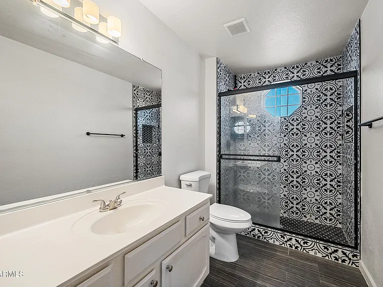 921 W Sun Coast Dr — Photo 28