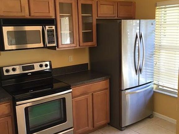 3rd image of 8071 Pacific Beach Dr