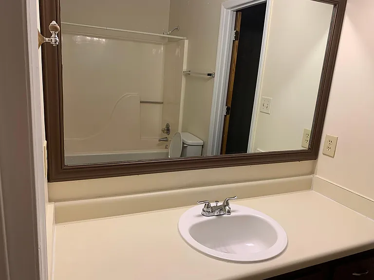1417 Cherrycrest Dr #B — Photo 10