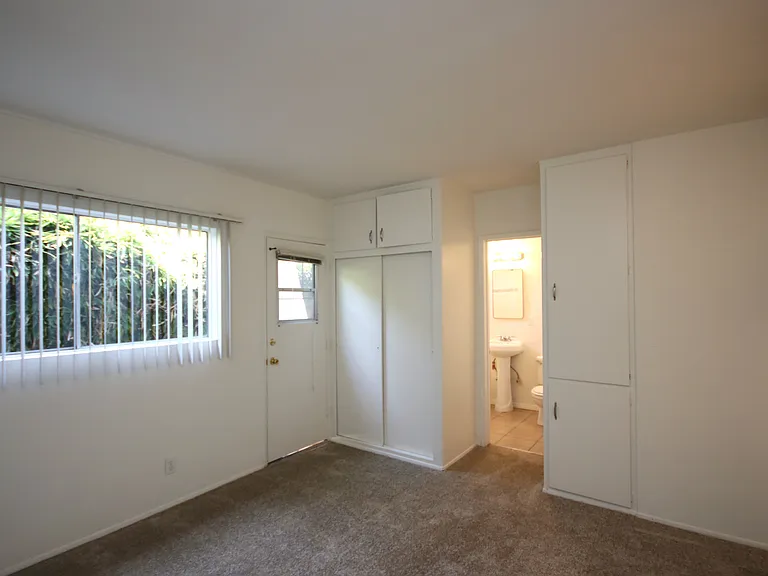 56 N Eloise Ave #2 — Photo 13