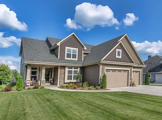W352N5990 Nelson Rd, Oconomowoc, WI 53066