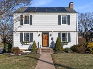 580 Hunting Hill Ave, Middletown, CT 06457