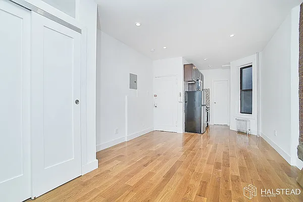 Rented by Halstead Real Estate | media 7