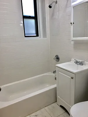 Rented by Silverstreet RE LLC | media 2