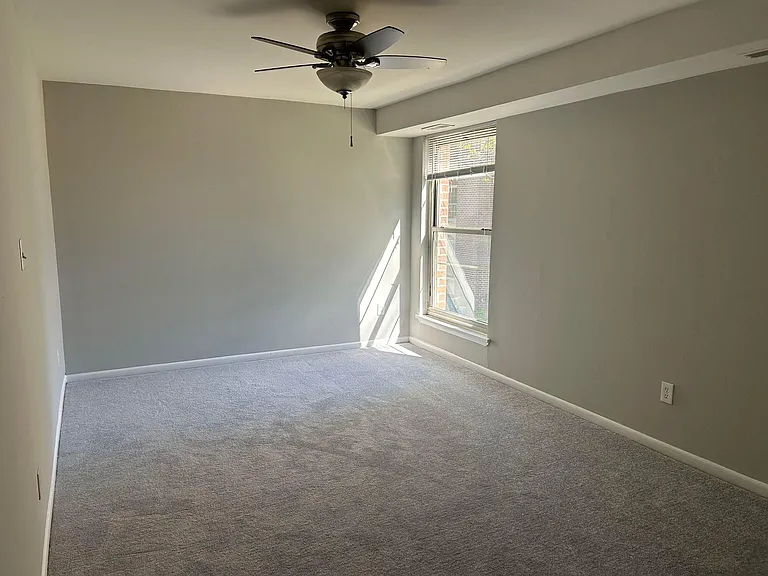 3304 Woodburn Village Dr #22 — Photo 15
