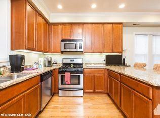 1248 W Rosedale Ave #326, Chicago, IL 60660