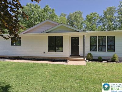 4433 Vera Cruz Rd, Center Valley, PA, 18034