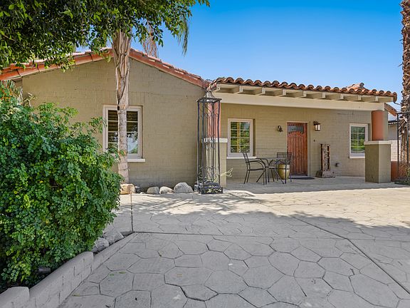 5th image of 563 N Sunrise Way