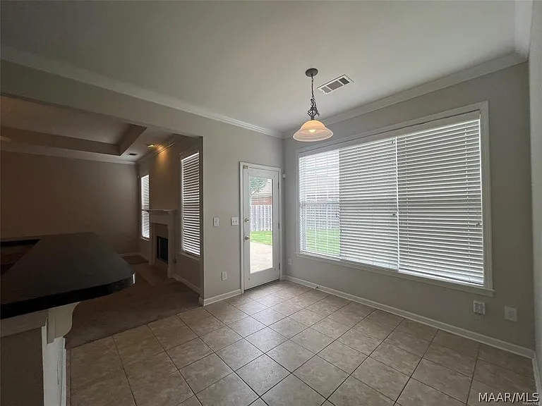 9515 Helmsley Cir — Photo 19