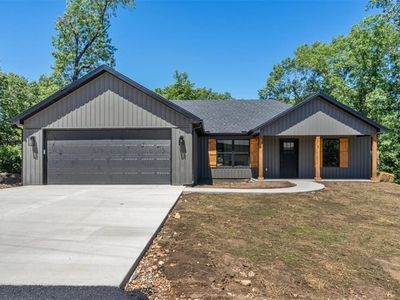 13 Berwick Ln, Bella Vista, AR, 72714