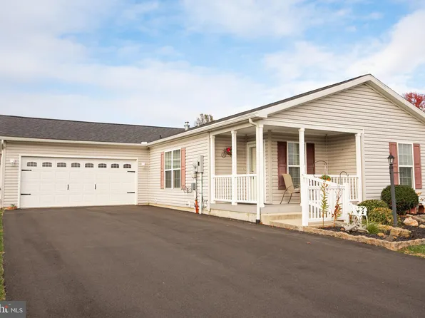 115 Eagles Watch S, Bechtelsville, PA 19505